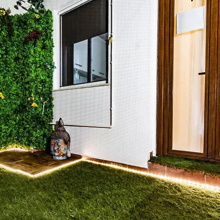 Lägenhet Sh Piluca's Home. Moderno Con Patio *