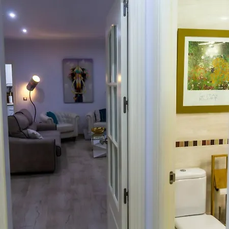 Sh Piluca's Home. Moderno Con Patio * Cádiz