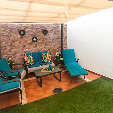 Sh Piluca's Moderno Con Patio קדיז